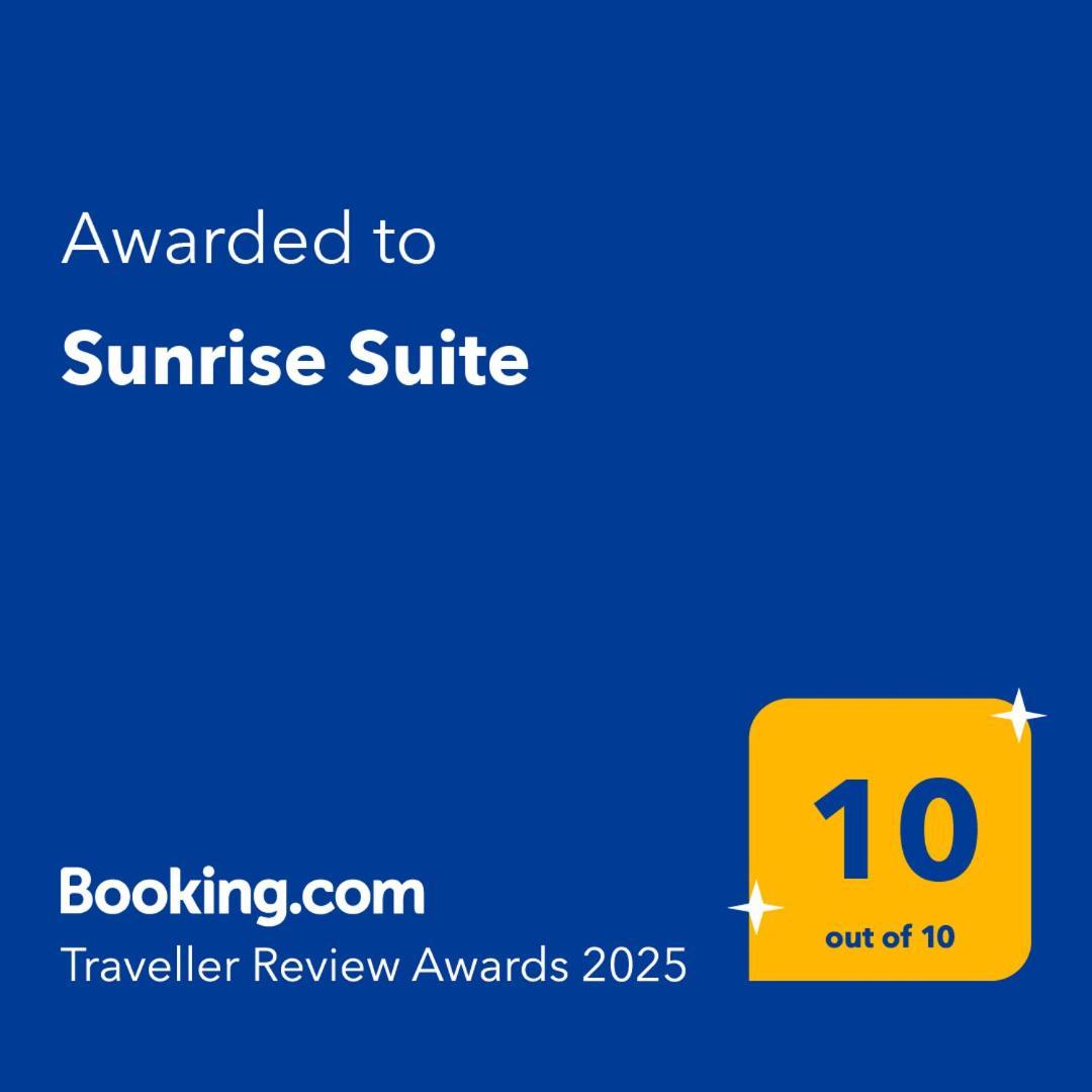 Sunrise Apartment Olympiada
